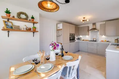 Image de 3 Bed in Whitby (oc-w1001)