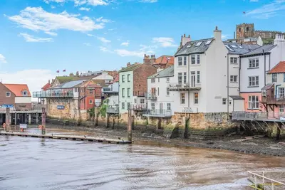 Image de 2 Bed in Whitby (oc-w794)