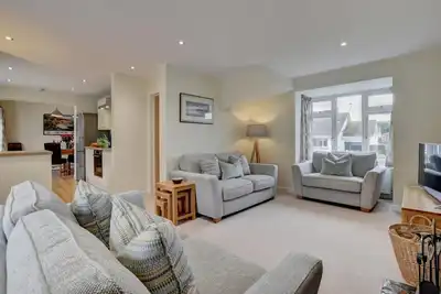 3 Bed in Georgeham (oc-halcy)