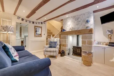 2 Bed in Whitby (oc-w075)