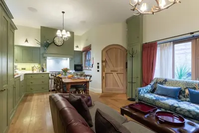 Image de 4 Bed in Southwold (oc-megl)