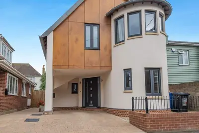 Image de 3 Bed in Aldeburgh (oc-16afaw)