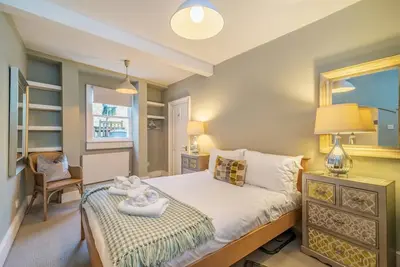 Image de 3 Bed in Bath (oc-bhr26)