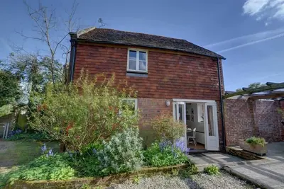 Image de 2 Bed in Rolvenden (oc-tn563)