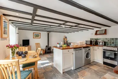 Image de 2 Bed in Chideock (oc-g32451)