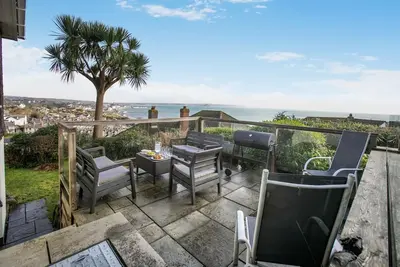 Image de 3 Bed in Newlyn (oc-s33015)