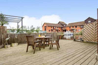 2 Bed in Horning (oc-h33013)