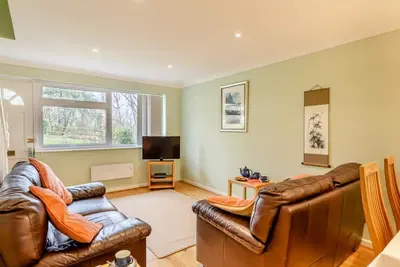 Image de 2 Bed in Charmouth (oc-wy395)