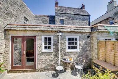 Image de 4 Bed in Swanage (oc-wy418)
