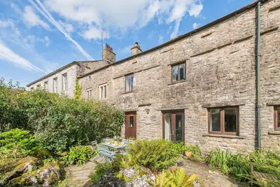 Image de 4 Bed in Hawes (oc-g33122)