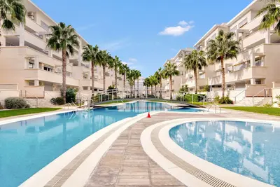 Image de Appartement « Elegance Denia 13 » avec piscine partagée, Wi-Fi et climatisation