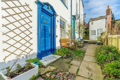 Image de 2 Bed in Robin Hoods Bay (oc-r100)