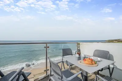 Image de 3 Bed in Porthleven (oc-storm)