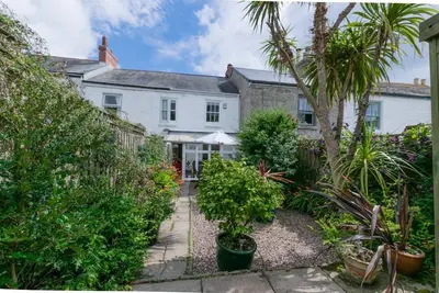 Image de 2 Bed in Mousehole (oc-threeb)