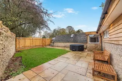 Image de 2 Bed in Latton (oc-c34099)