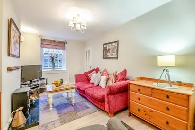 3 Bed in Whitby (oc-w418)