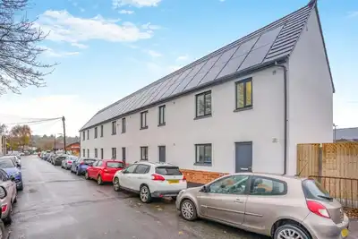 Image de 3 Bed in Newport (oc-p34123)