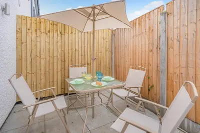 Image de 3 Bed in Newport (oc-p34126)