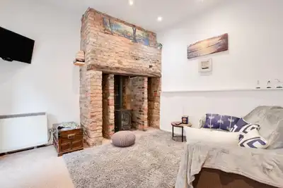 1 Bed in Whitby (oc-w1033)