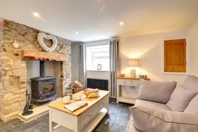 3 Bed in Whitby (oc-w424)