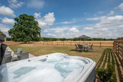 Image de 3 Bed in Shelland (oc-tcsg)