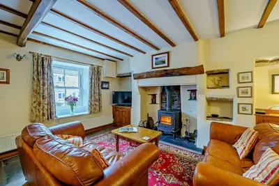 Image de 3 Bed in Hawes (oc-hhmy23)