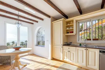 3br Villa Pool And Seaviews By Better Bookings