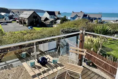 Image de 3 Bed in Broad Haven (oc-o27816)