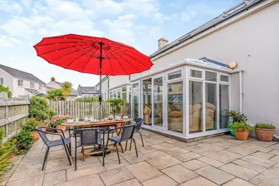 Image de 3 Bed in Broad Haven (oc-j27915)