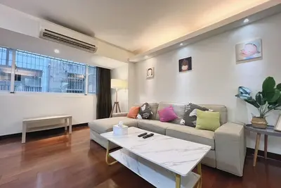 Image de Serene DunNan Apartment with elevator– 3 Bedrooms/ 2 Bathrooms