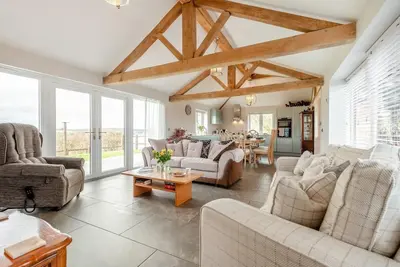 Image de 2 Bed in Chalbury (oc-t28279)