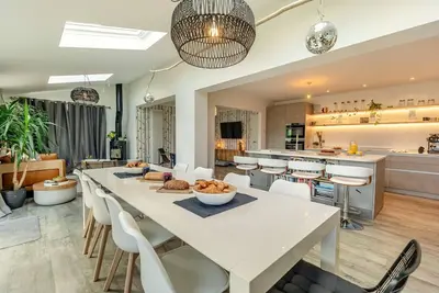 Image de 5 Bed in Mitchell (oc-c28801)