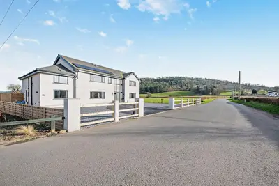 Image de 2 Bed in Llanarthney (oc-c28877)