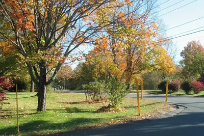 Image de Spacious 6-bedroom house in marvelous Ludlow with game room