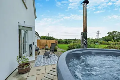 Image de 6 Bed in Ludchurch (oc-m29751)