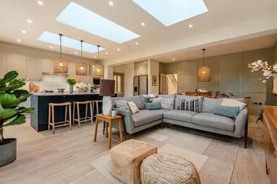 Image de 5 Bed in Corfe Castle (oc-r30456)