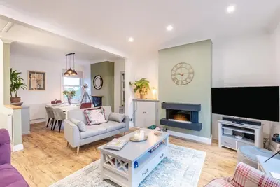 Image de 3 Bed in Rye (oc-q30369)