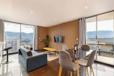 Image de |Ep| Nice Apt w/View, Balcony & Gym in El Poblado