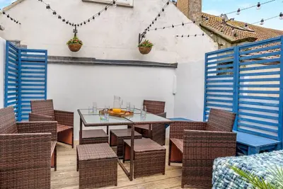 3 Bed in Whitby (oc-k30856)