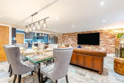 2 Bed in Whitby (oc-a30987)