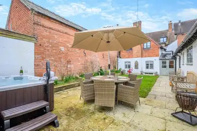 Image de 4 Bed in Alcester (oc-s30997)