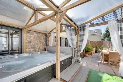 Image de 2 Bed in Torquay (oc-wellme)
