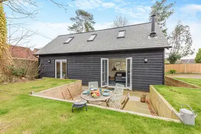 Image de 2 Bed in Battle (oc-m31780)