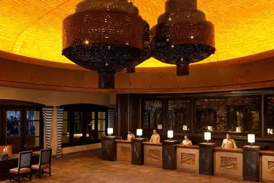 Image de Spacious Grand Solmar unit overlooking pools and beach