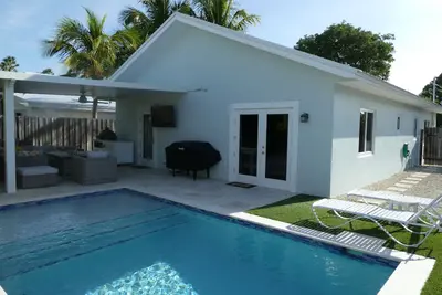 Image de Islamorada- Amazing Keys 3 bedroom heated pool home.