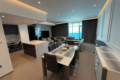 Image de Newly Renovated Luxury 2br Apartment • Full Sea View