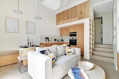 Image de Sublime Appartement Centre de Paris/ Montmartre