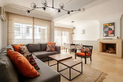 Image de Number Six Triangle d'Or by Ib Signature - Elégant 3br - 160m² - Luxe & Confort