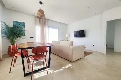 Image de The Nineteen Racine by Ib Signature • Elégant 2br + Terrasse & Garage