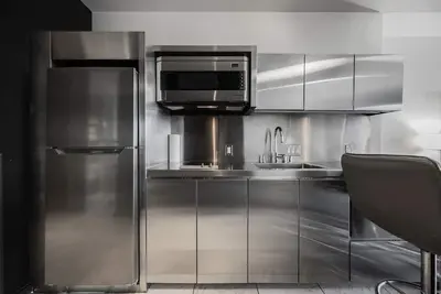 Image de Svs: Mountain View Studio | Open Balcony | Resort Pool | Palms Place